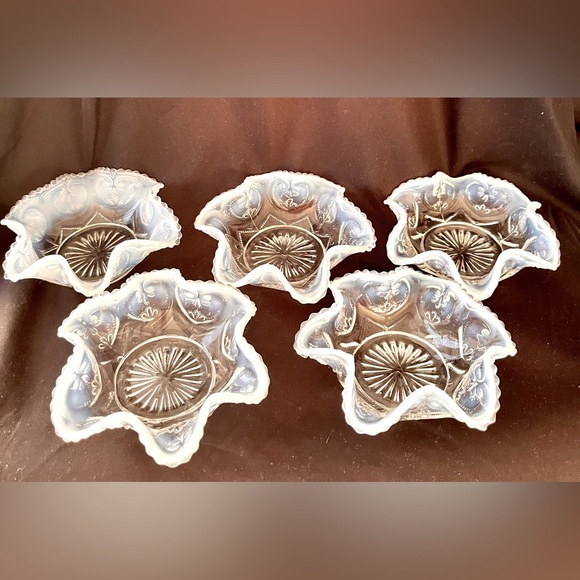 Dugan Northwood Glass Other - Dugan Dining Jeweled Heart Victor 1 large & 5 small EAPG Bowls Antique Retro VTG